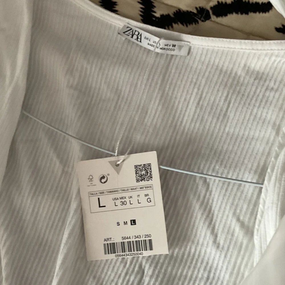 Zara White Sheer Organza Puff-Sleeve Tie-Front Top